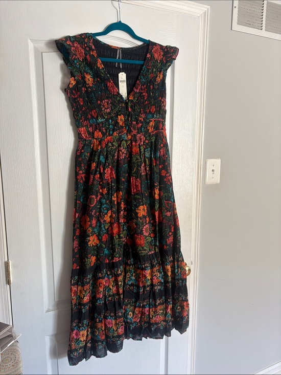 Anthropologie Dresses & Skirts - Anthropologie Peregrine Black Maxi Dress with Red & Orange Floral Print /S Small
